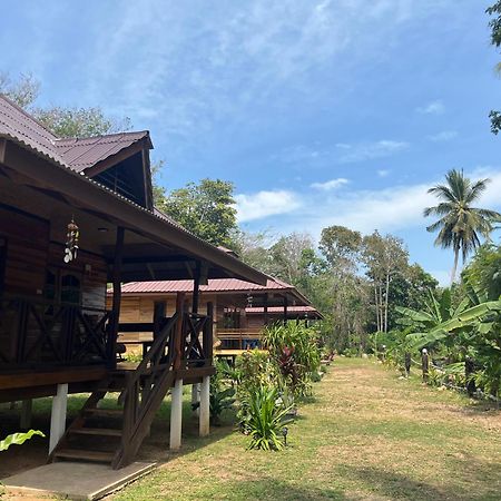 Koh Jum Home Stay Eksteriør bilde