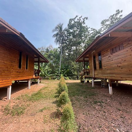Koh Jum Home Stay Eksteriør bilde