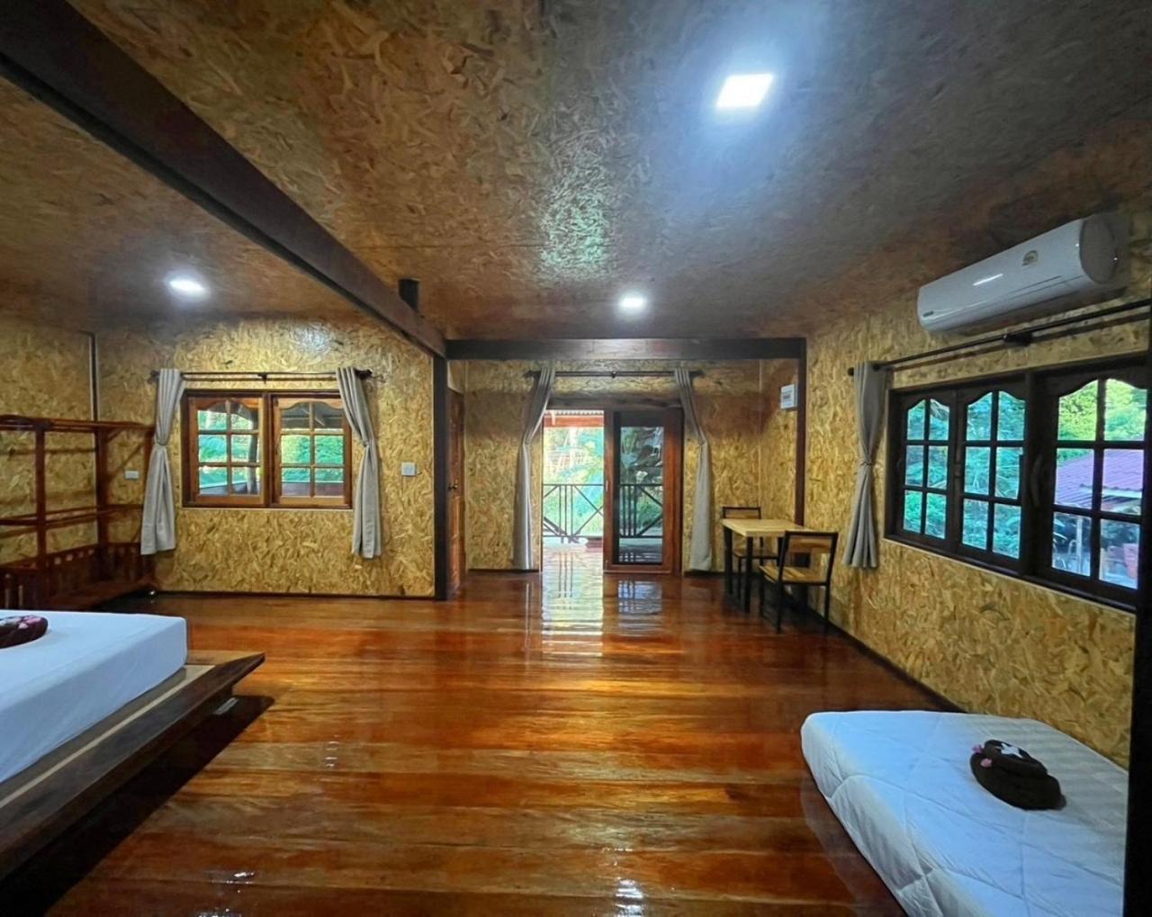 Koh Jum Home Stay Eksteriør bilde