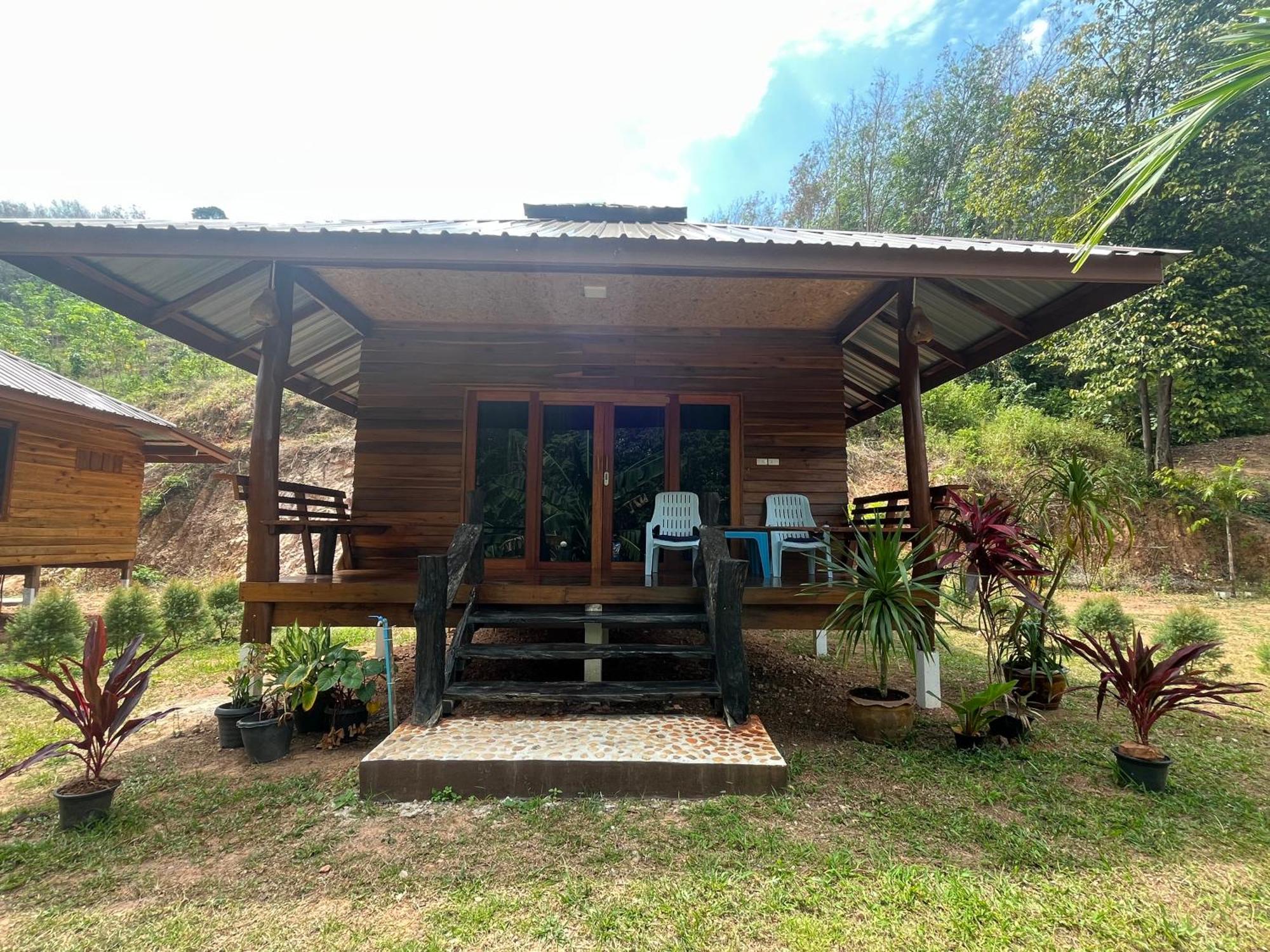 Koh Jum Home Stay Eksteriør bilde