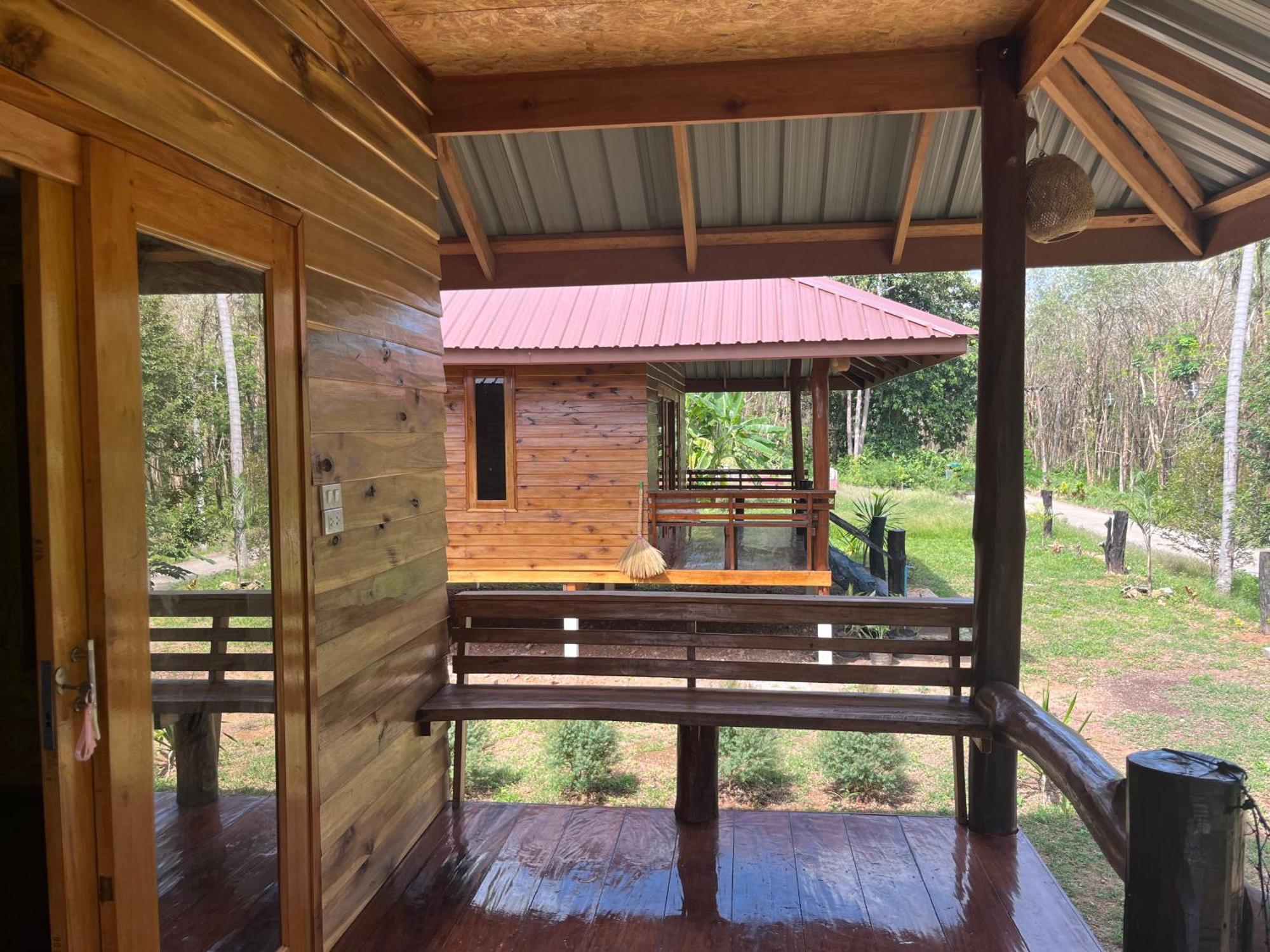 Koh Jum Home Stay Eksteriør bilde